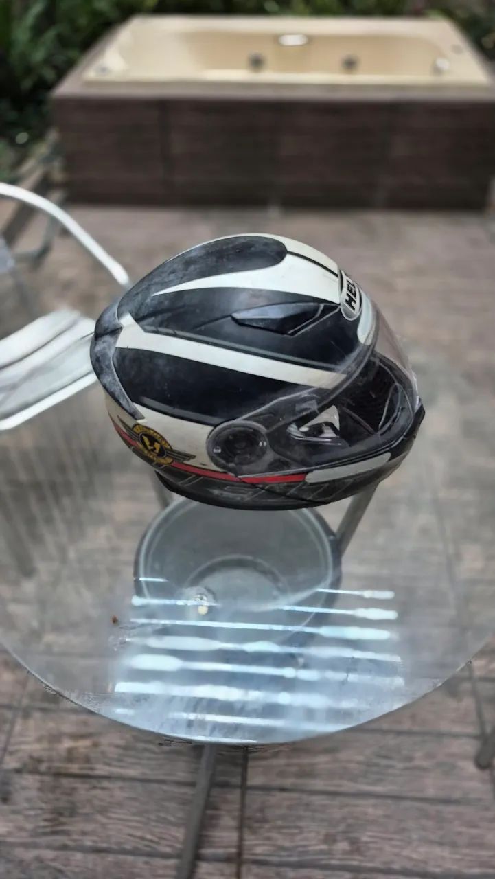 Capacete helt tamanho 60