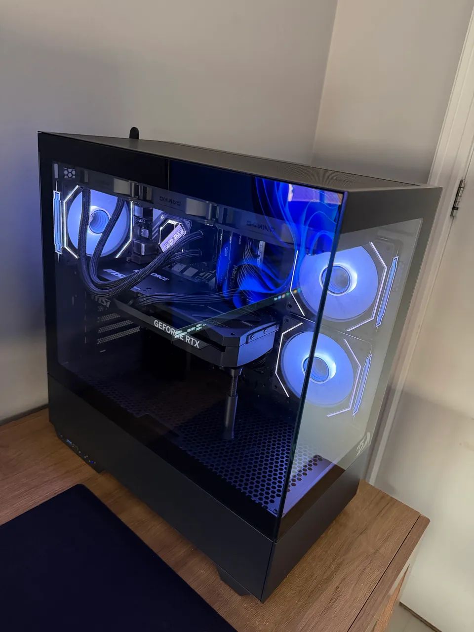 PC Gamer high end RTX 5070 Ryzen 7 7800X3D - Foto 2