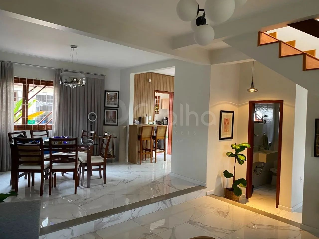 Casa de 250m² com 3 dormitórios sendo 1 suíte no Campeche - Foto 5