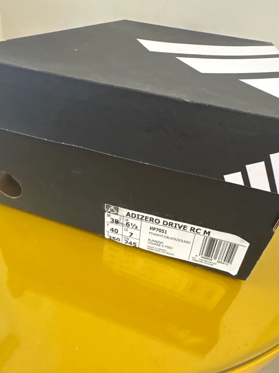 Tênis adidas 