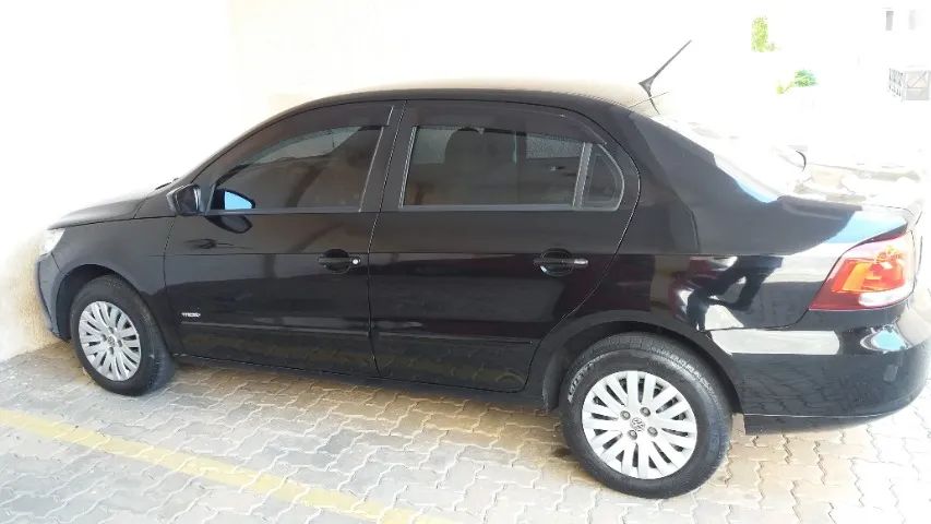 Volkswagen Voyage VOYAGE TREND 1.6 Mi Total Flex 8V 4p 2012