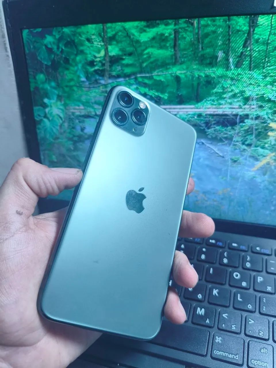 iPhone 11 pro max 