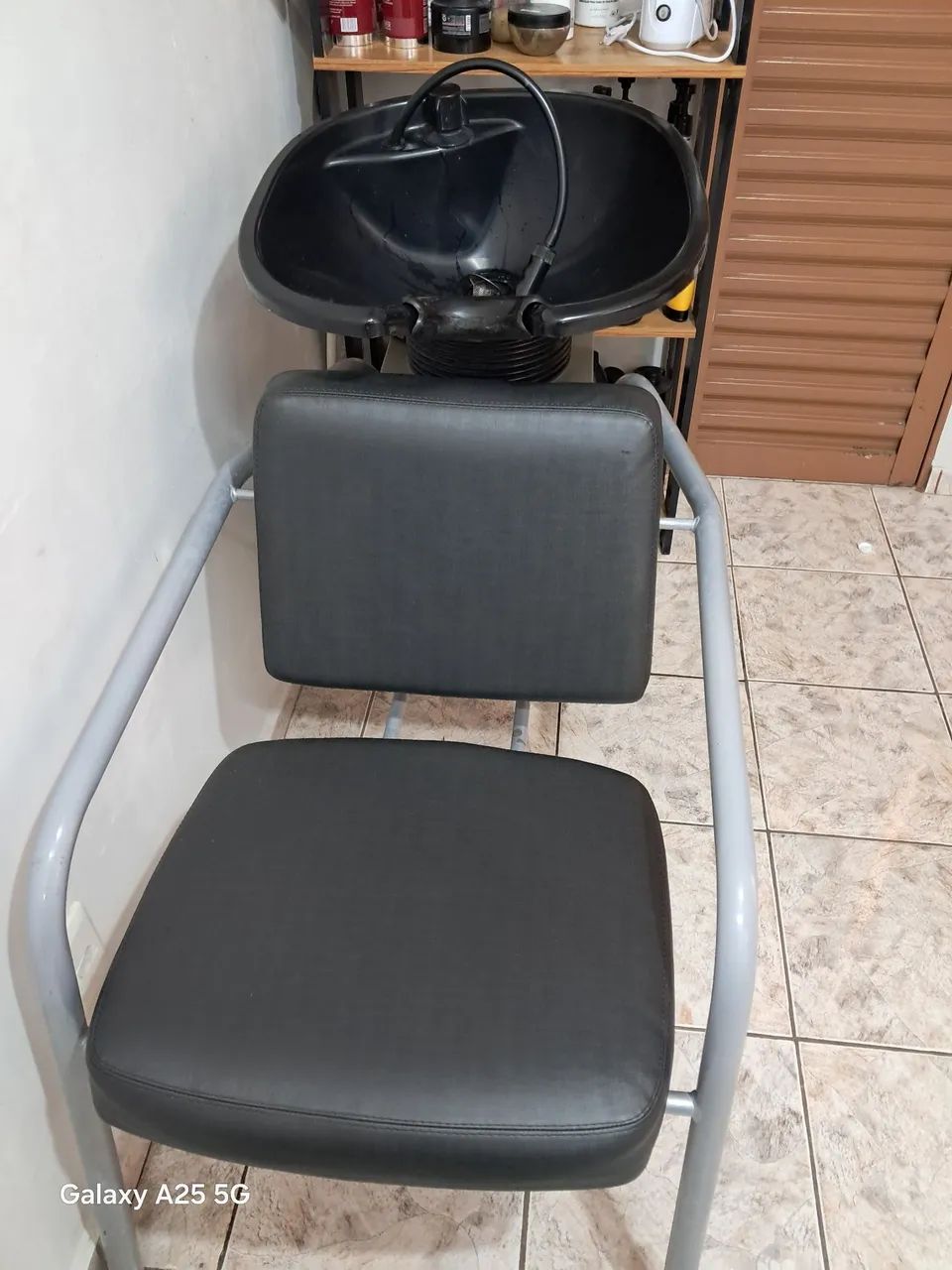 Beauty Salon Sink459238895728742400