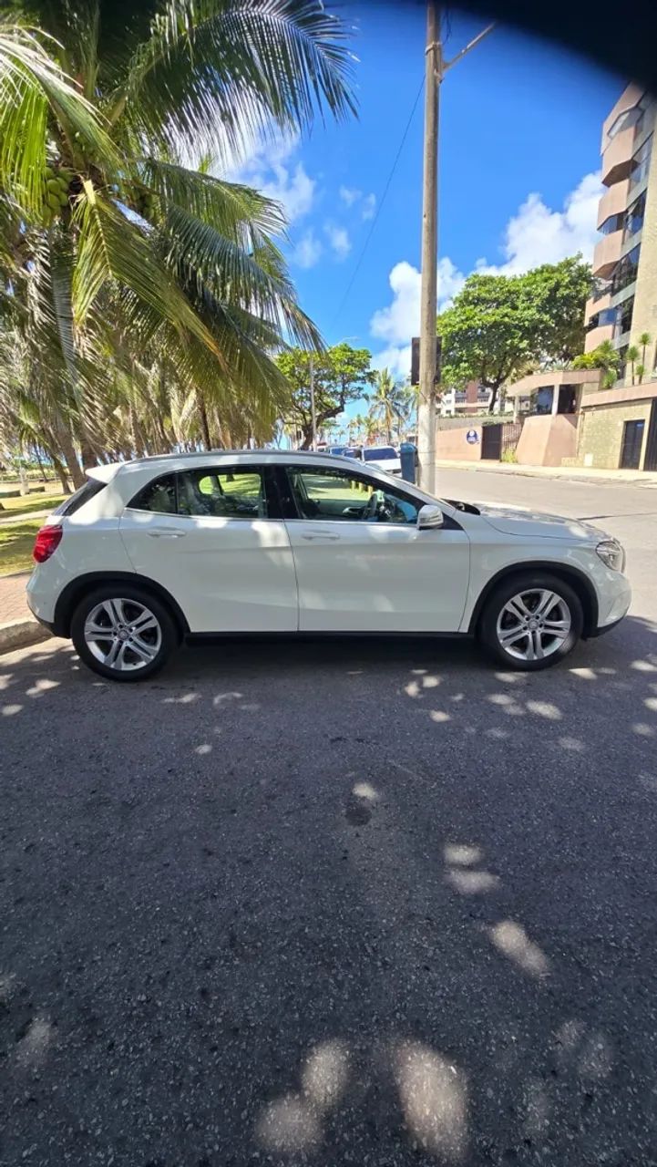 Mercedes-Benz GLA 250 Vision 2.0 TB 16V 211cv Aut. 2015