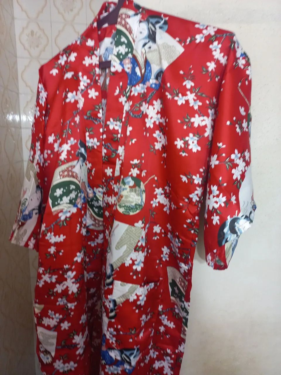 Kimono chinês comprido g novo - Foto 3