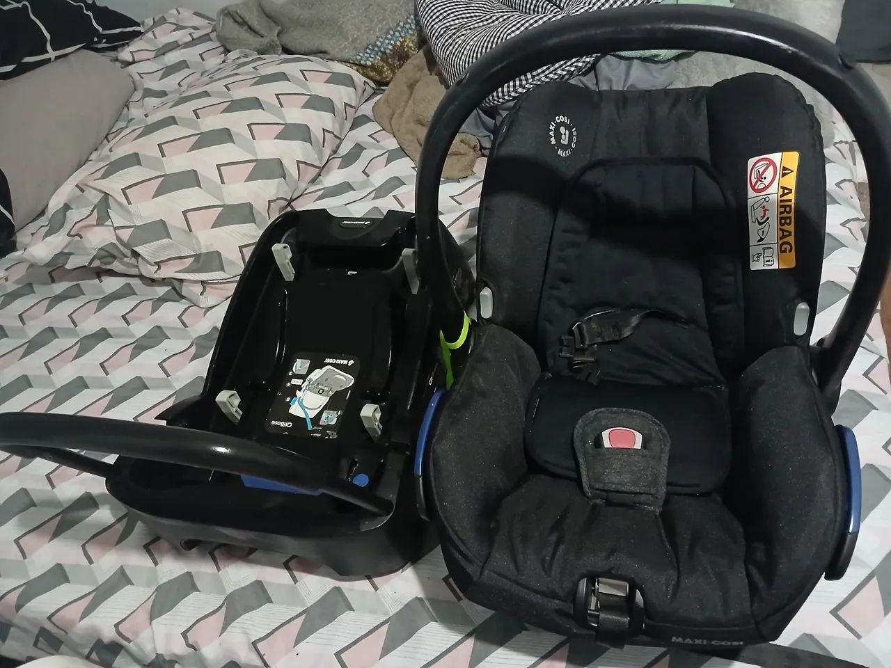 Bebê conforto MAXI COSI com base  - Foto 4