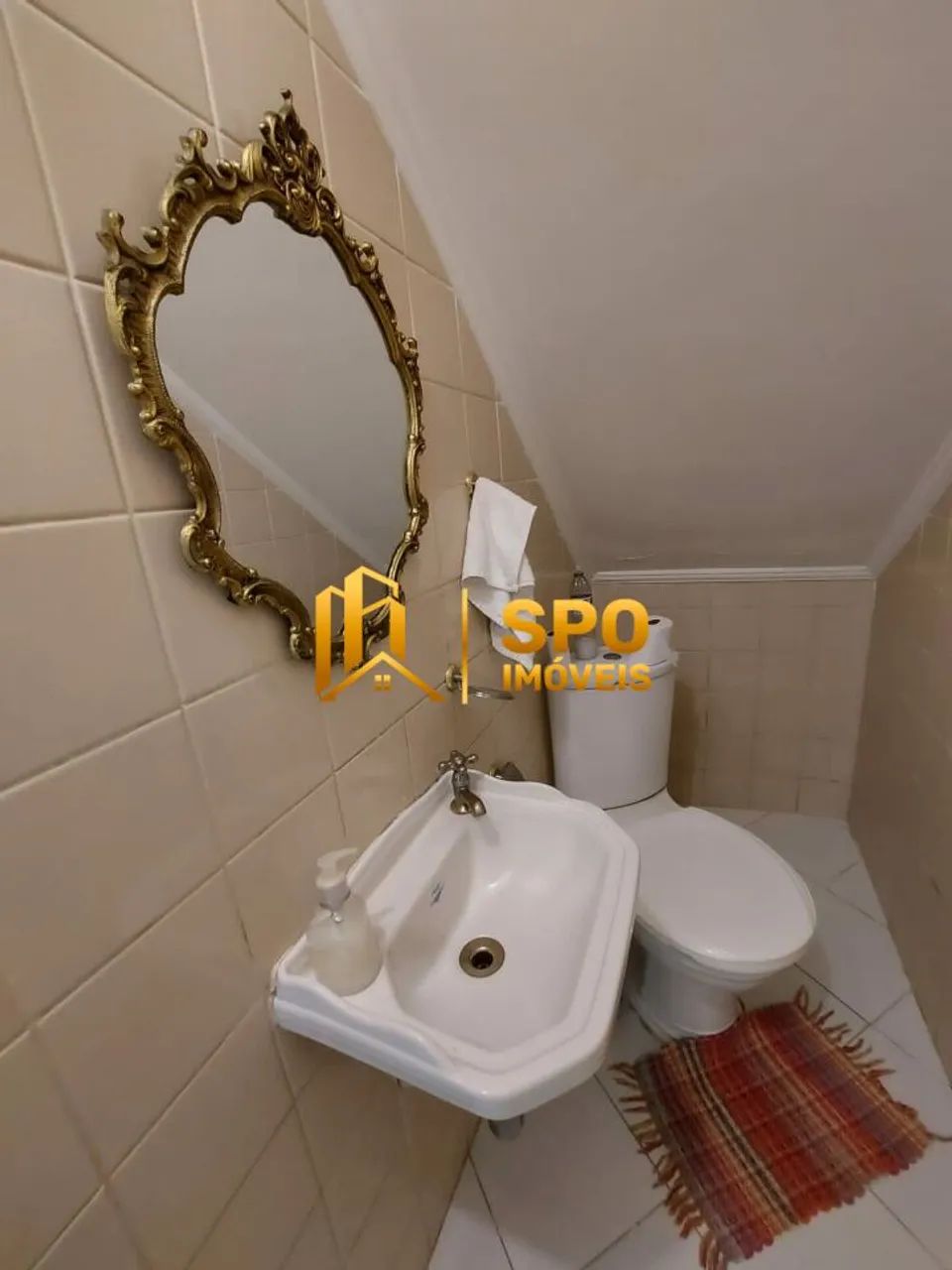 Casa Ampla à Venda com 4 Dormitórios, Lavabo, 2 Vagas e Lavanderia Espaçosa - Foto 6