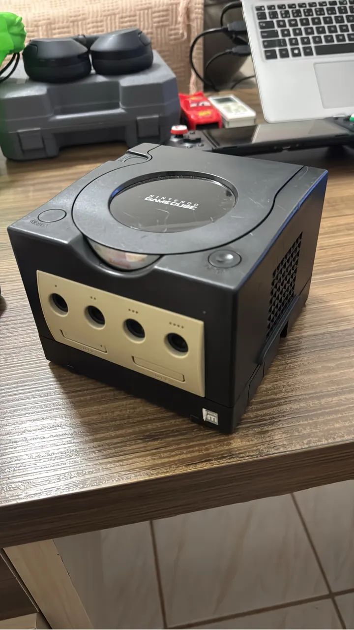 NINTENDO GAMECUBE