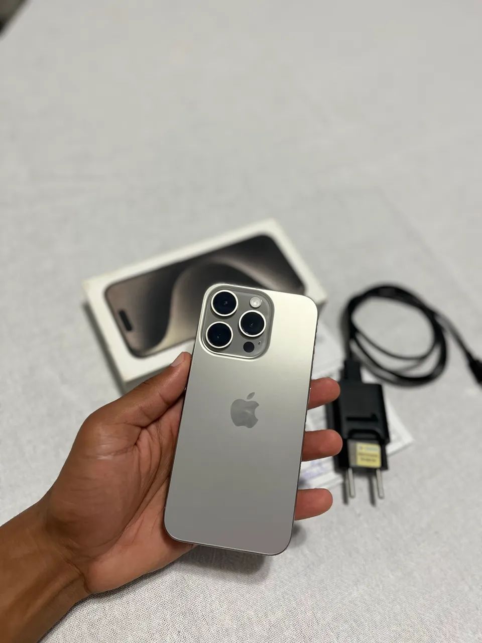 iPhone 15 PRO - Foto 5
