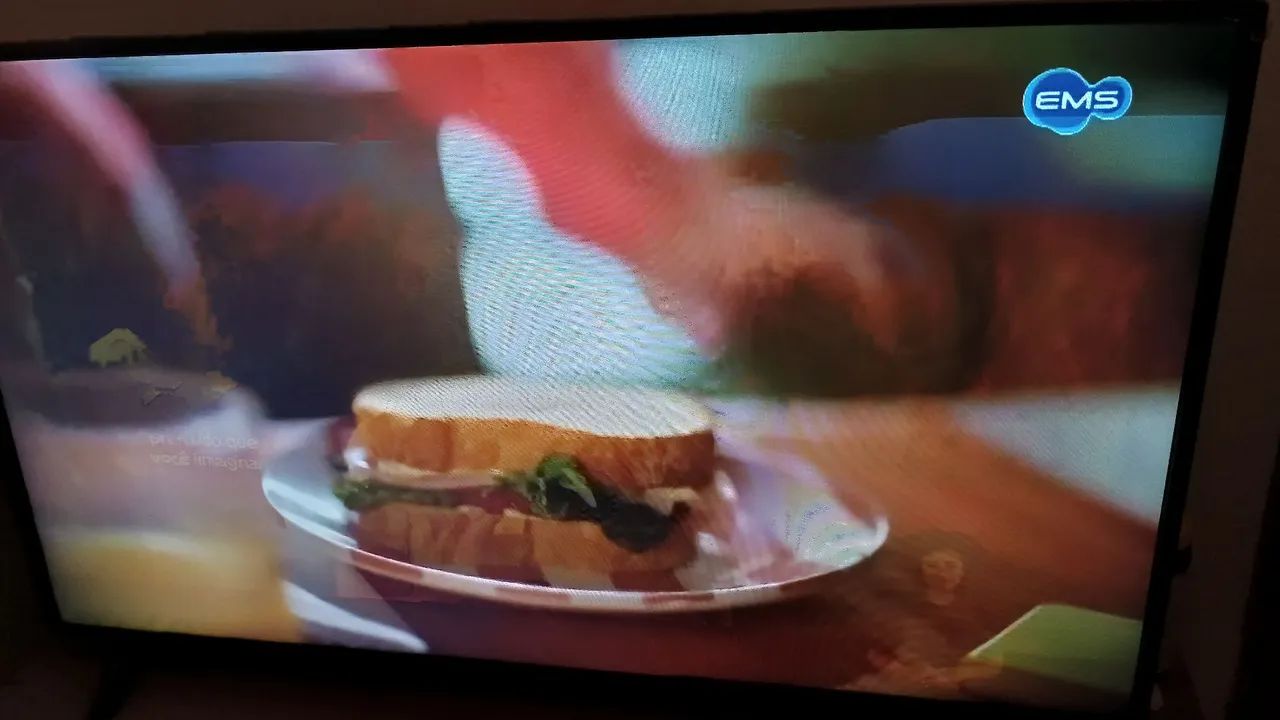 Televisão smart 43 - Foto 2