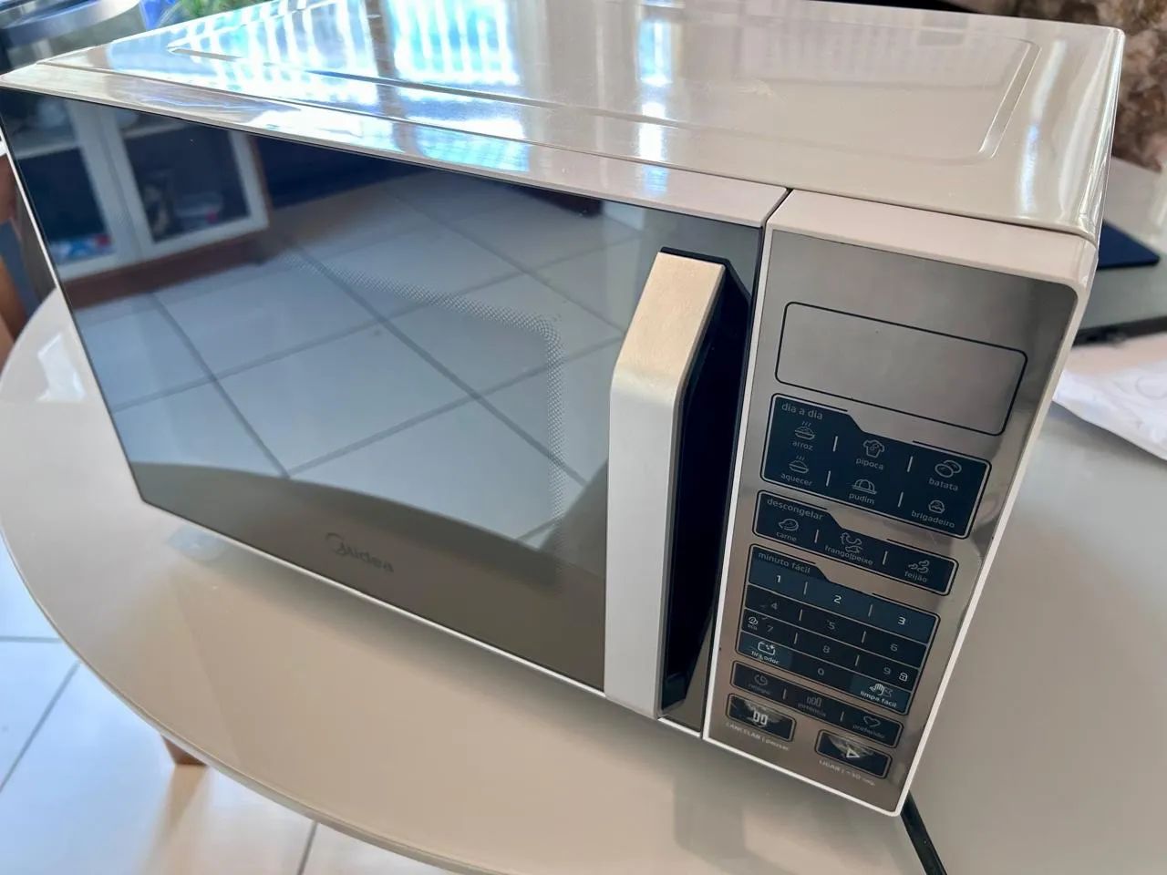 Microondas Midea