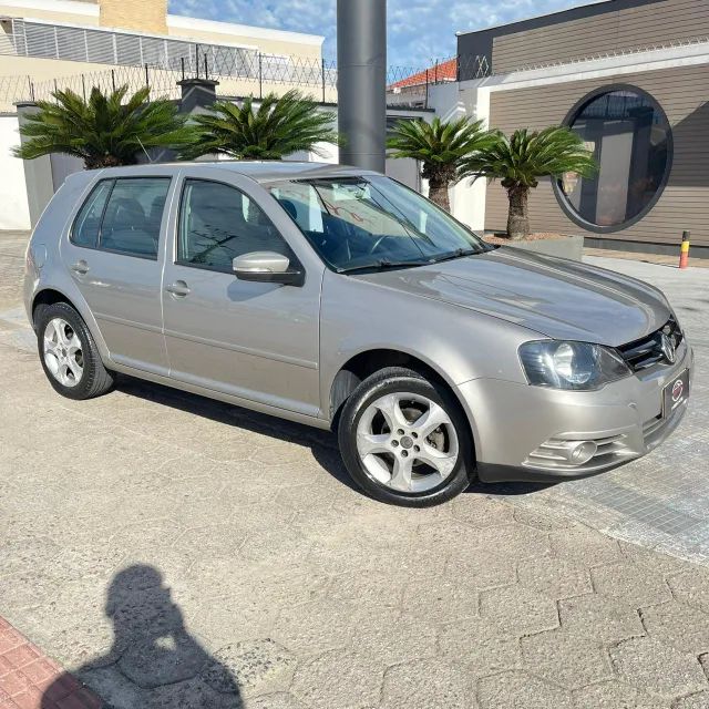 Volkswagen Golf 1.6 MI Total Flex 8V 4P 2013 - Foto 3