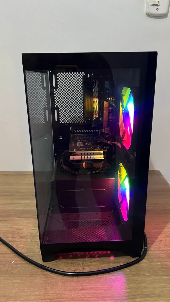Vendo pc com placa de vídeo rx580 