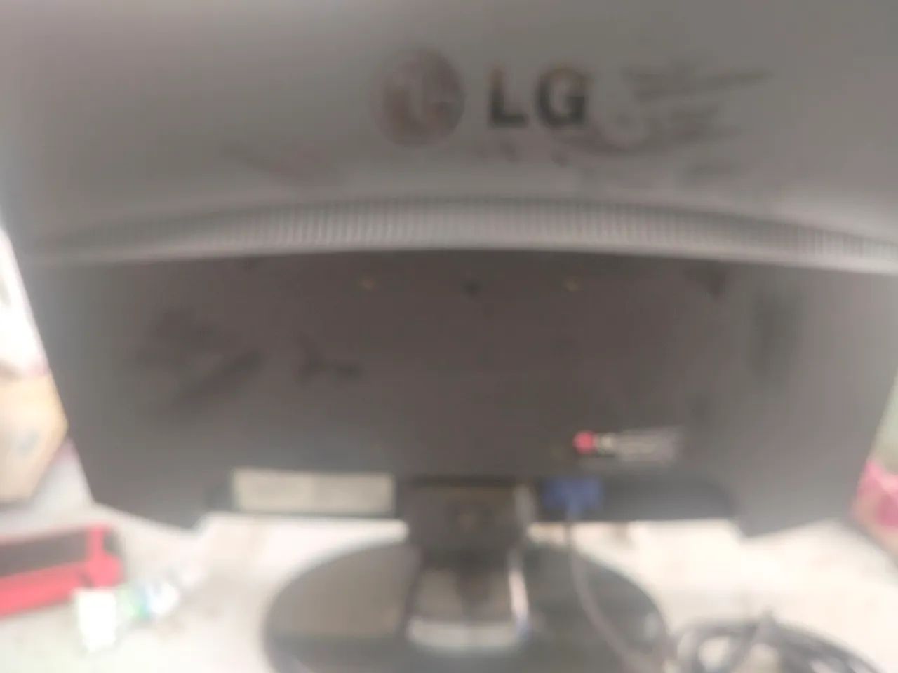 Monitor LG 22p - Foto 2