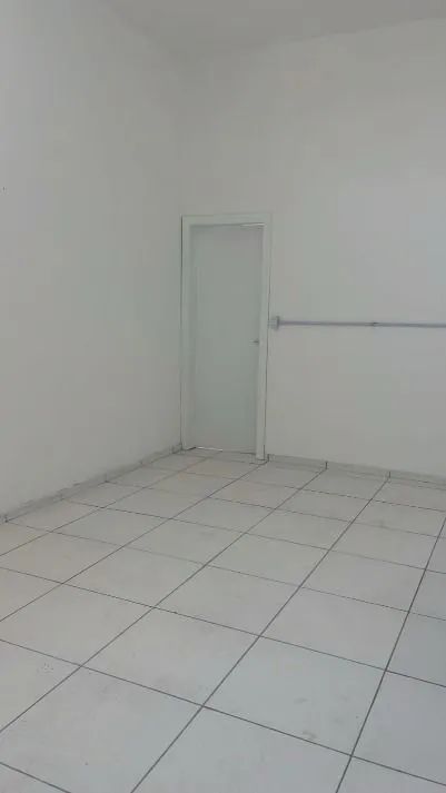 Galpão Comercial com Grande Área de Terreno  Vila Nova - Foto 3