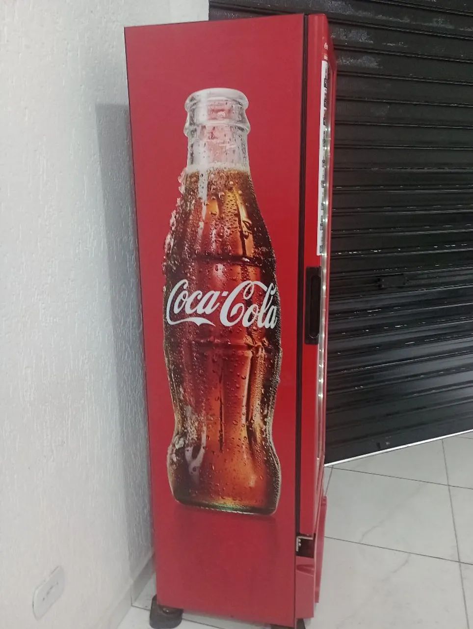Expositora Slim CoCa Cola Personalizada - Foto 3