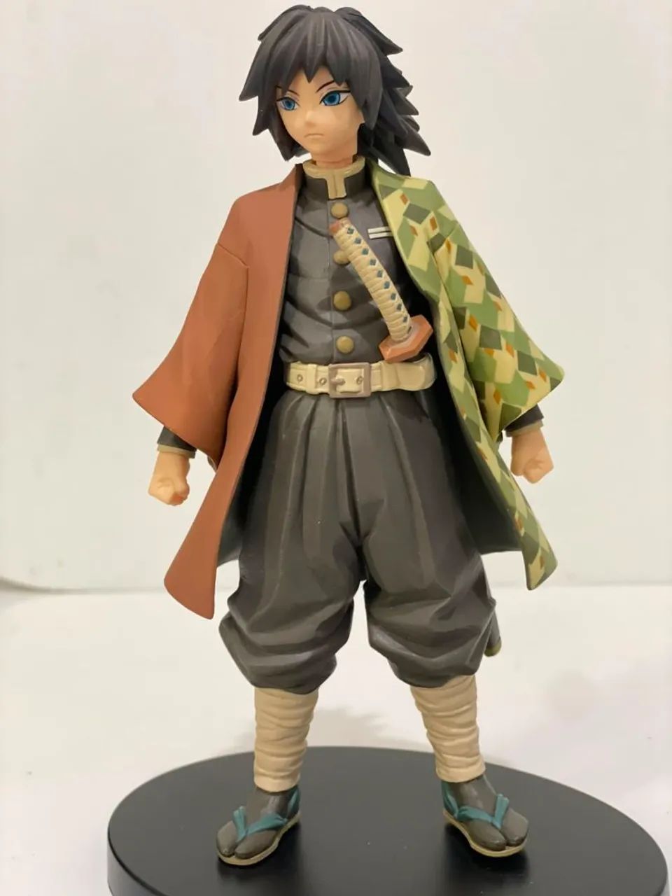 Figures action - Tomioka versão yellow
