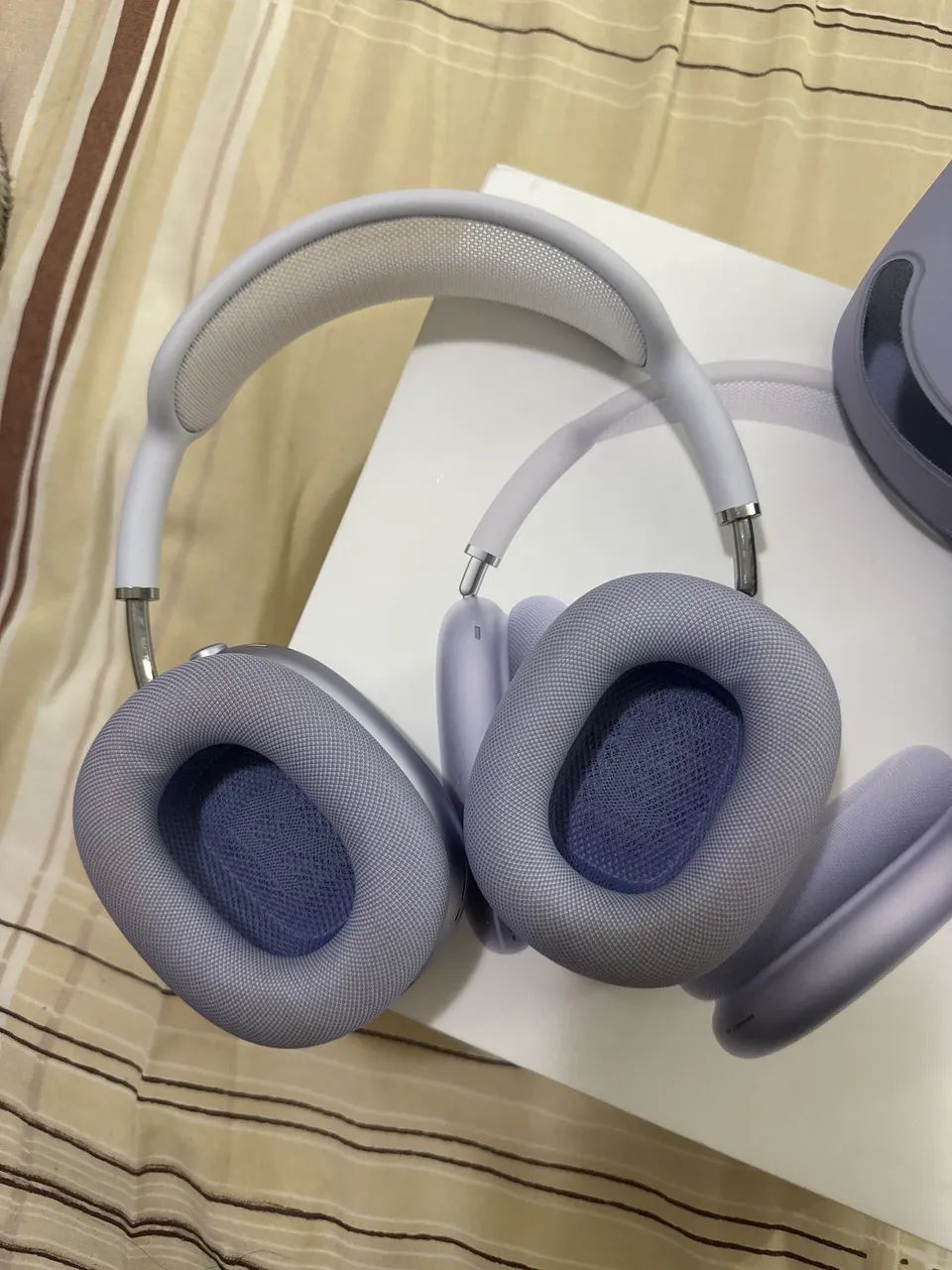 AirPod max roxo perfeito estado - Foto 2