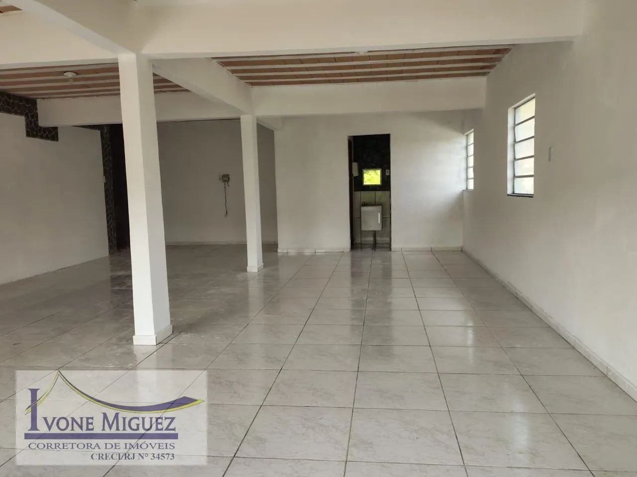Loja/Salão em Massambará - Vassouras, RJ - Foto 2