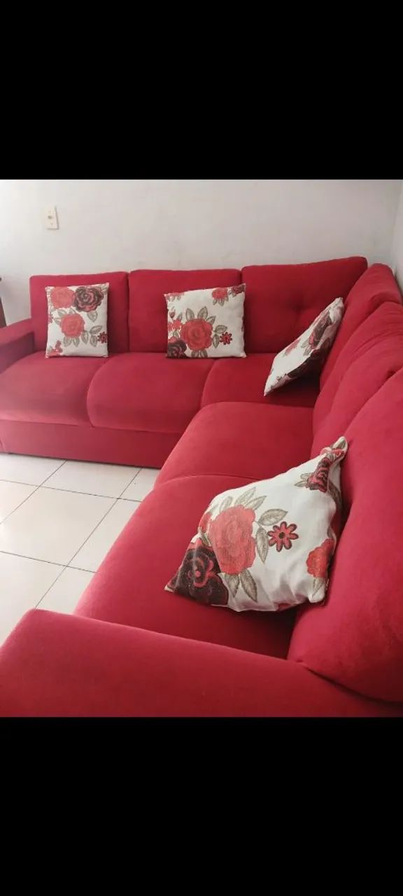 Sofá de Canto Vermelho + 4 Almofadas de Brinde