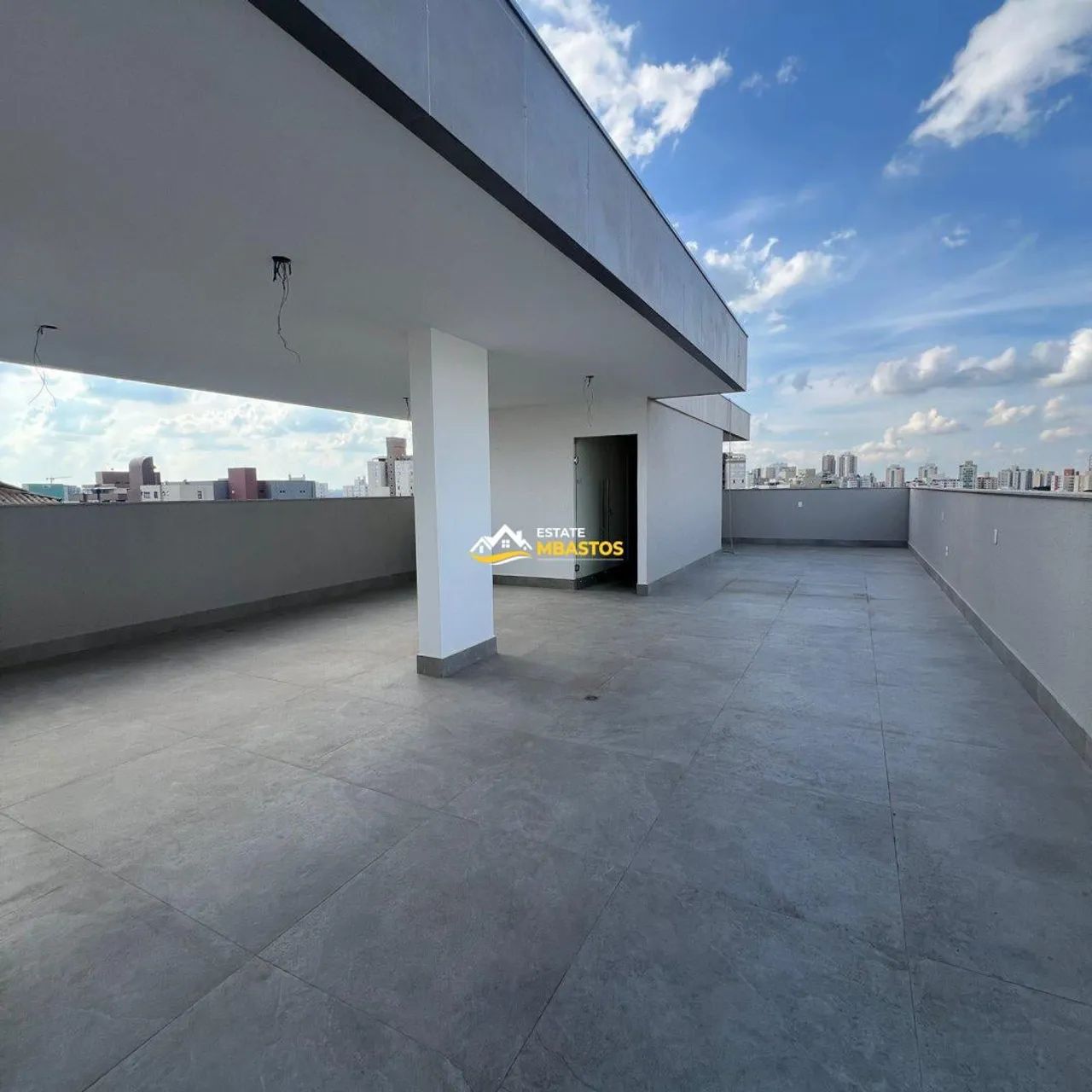 Cobertura à Venda no Castelo BH 287m² Pronta para Morar Ref.:22397