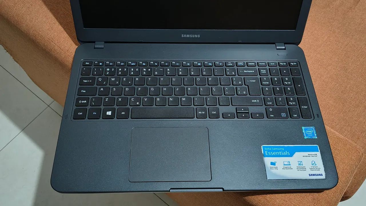 Notebook Samsung muito novo e rápido  - Foto 3