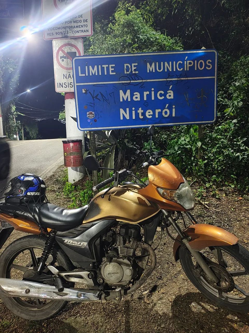 Titan 150 Mix - troco por carro 