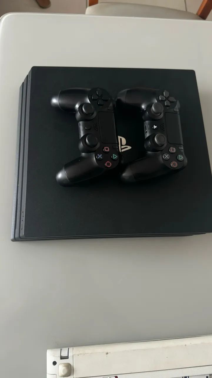 PS4 Pro com SSD 500GB + 2 Controles - Funcionando Perfeitamente - Foto 2
