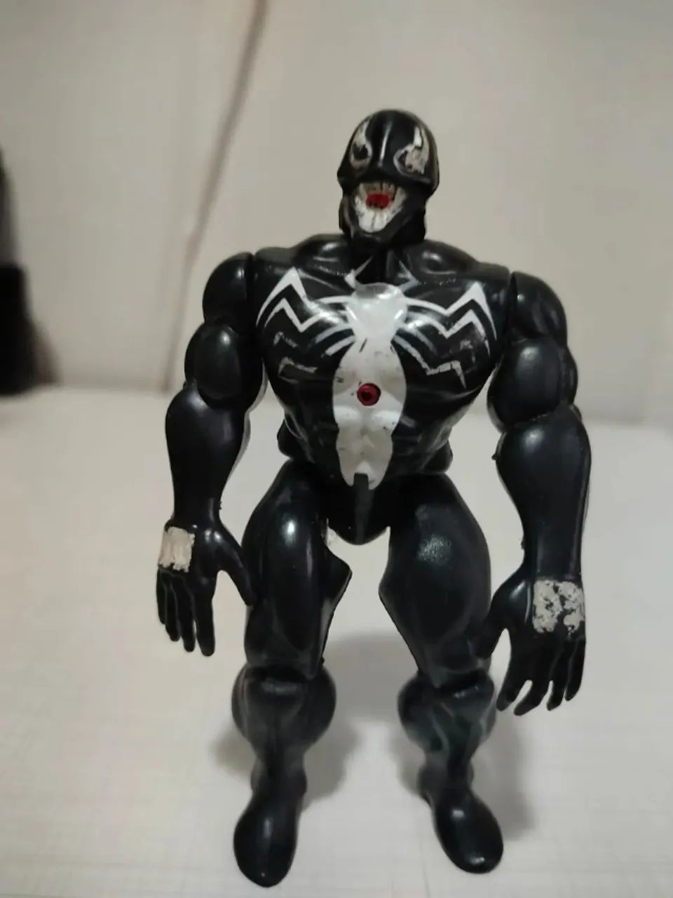 Boneco Venom 13 Cm