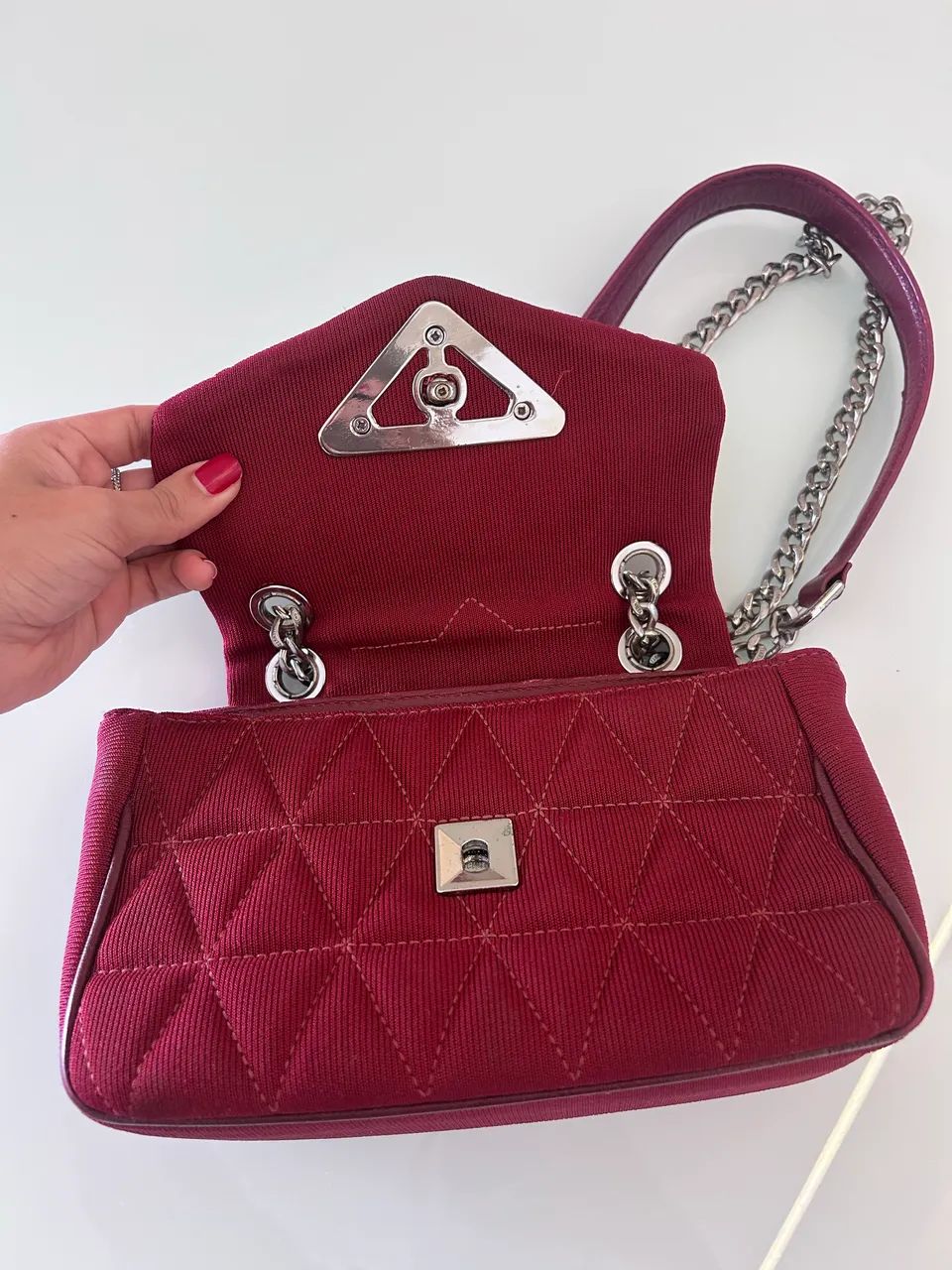 bolsa schutz vermelha/vinho nova  - Foto 4