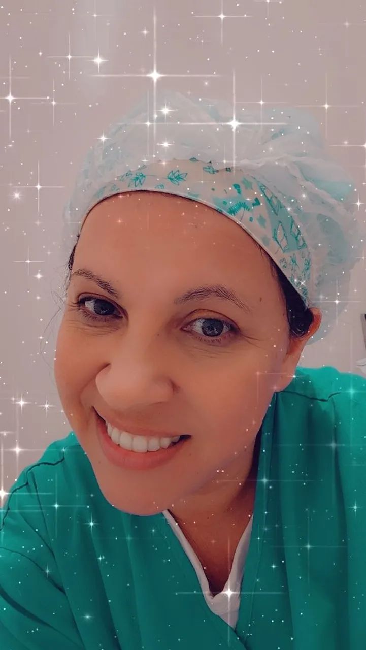 Técnica enfermagem e Cuidadora de Idosos  - Foto 3