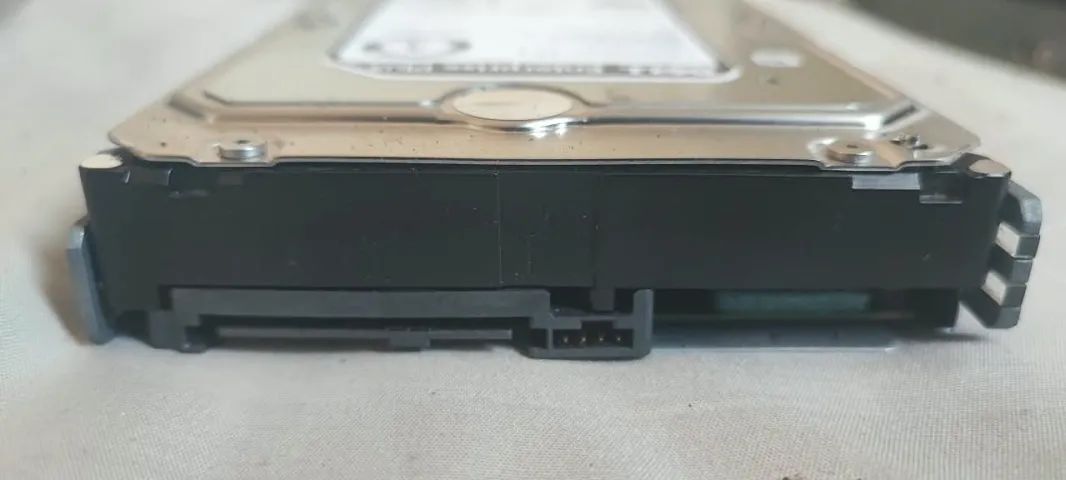 2 HDs Dell Enterprise 3tb, 4cmd9, 3.5, SAS, 7.2k, 6gbps - Foto 2