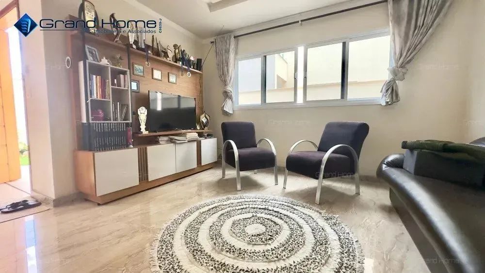 Casa 4 quartos em Interlagos