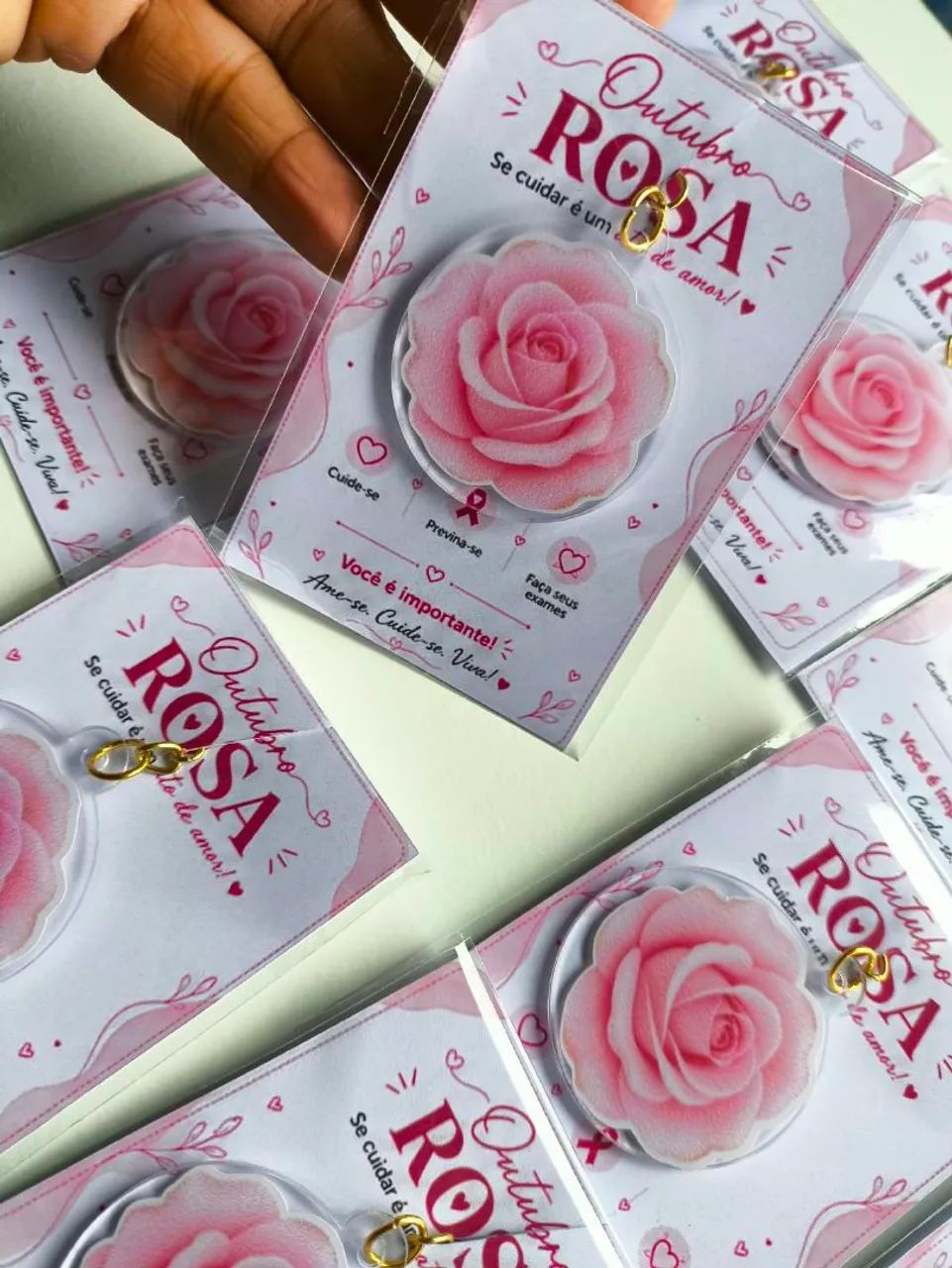 Lembrancinha outubro Rosa chaveiro  - Foto 5