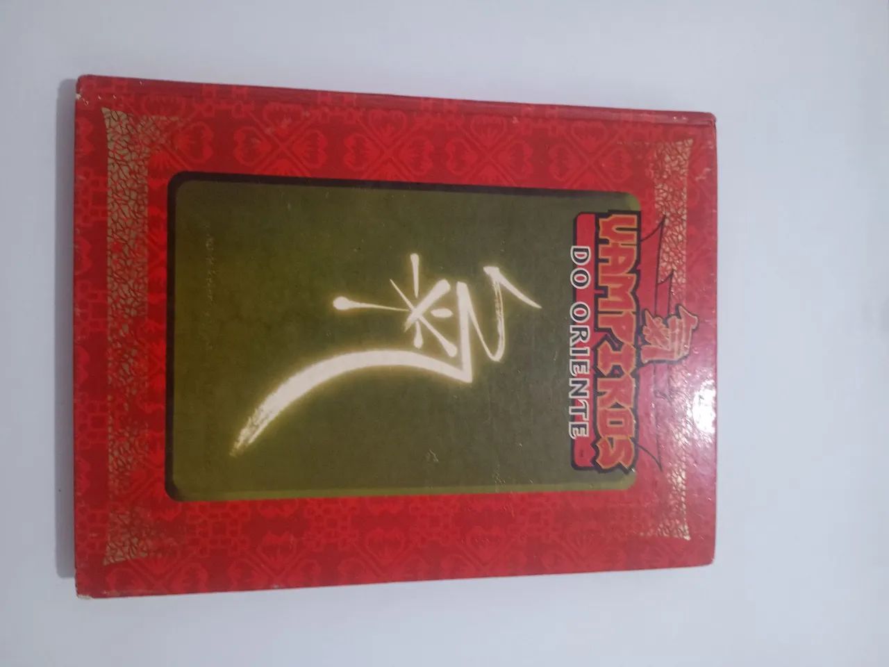 Livro vampiro do oriente usado e raro do mesmo universo de vampiro a máscara 