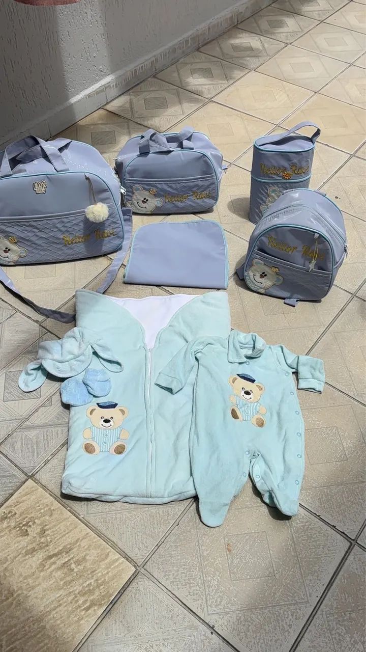 Vendo este kit Maternidade Saída de Maternidade e Conjunto de Bolsas - Foto 5