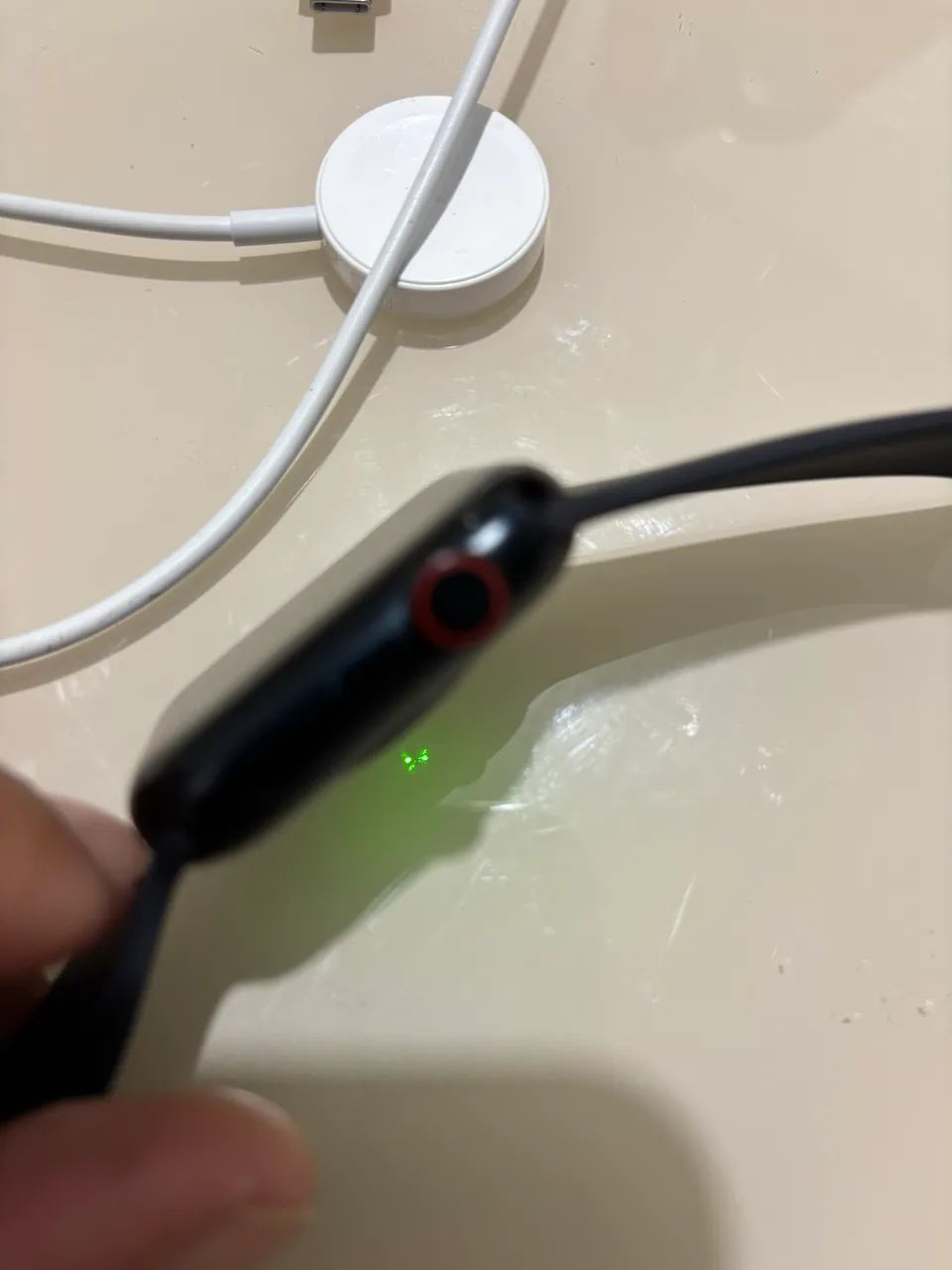 Vendo Apple Watch SE 2ª geração  44 mm( GPS + CELULAR) original  - Foto 2