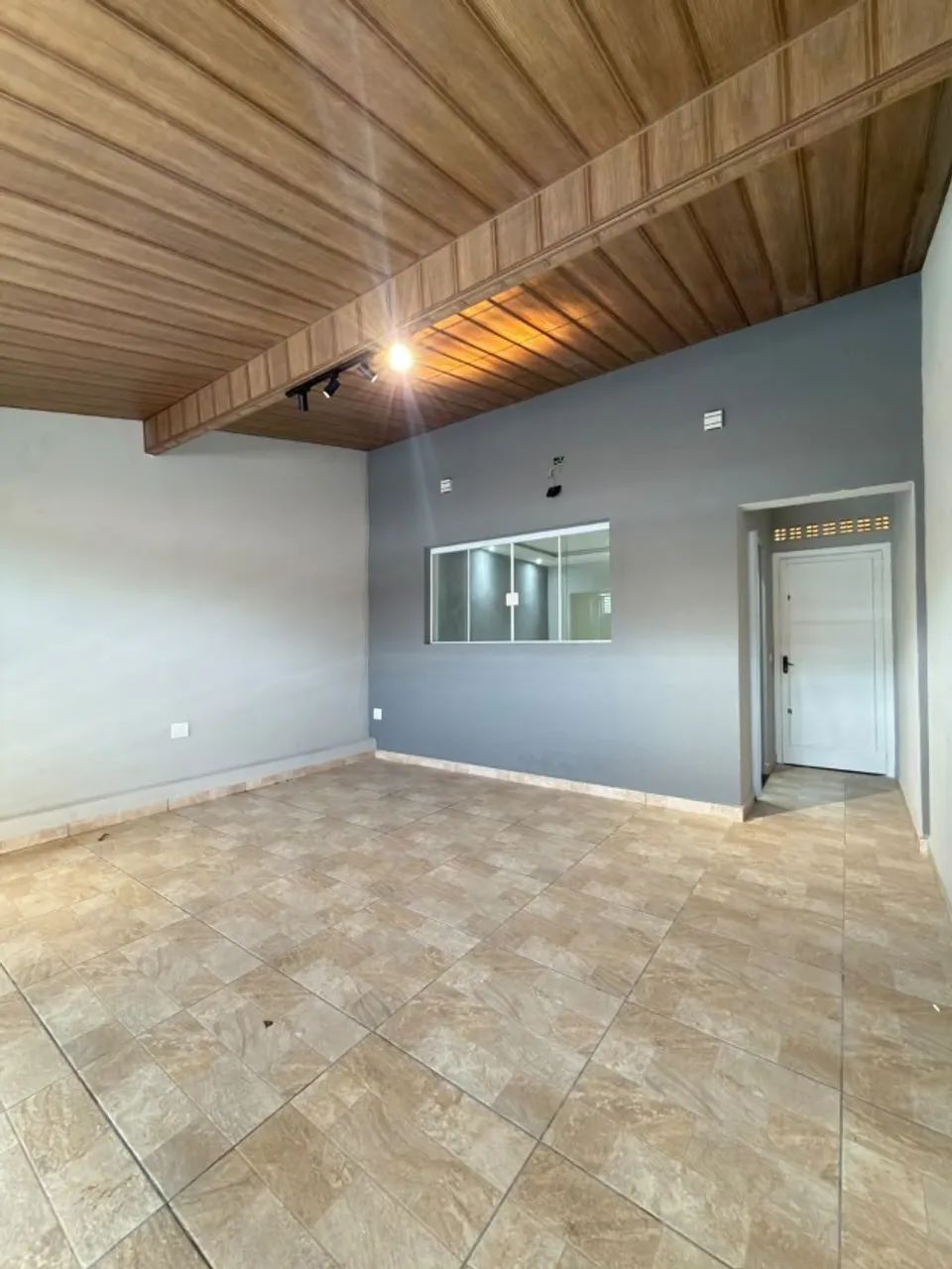 VENDO CASA EM VALE ENCANTADO 