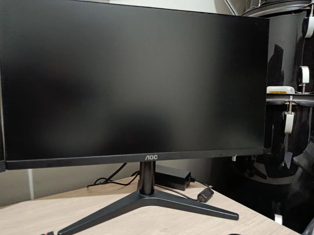 Monitor AOC 22" de 75hz  - Foto 2