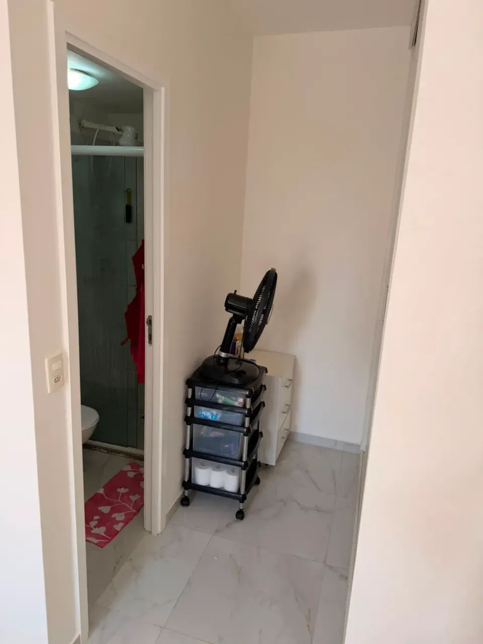 ALUGO APARTAMENTO SEMI MOBILIADO NO BRIZAS - Foto 3
