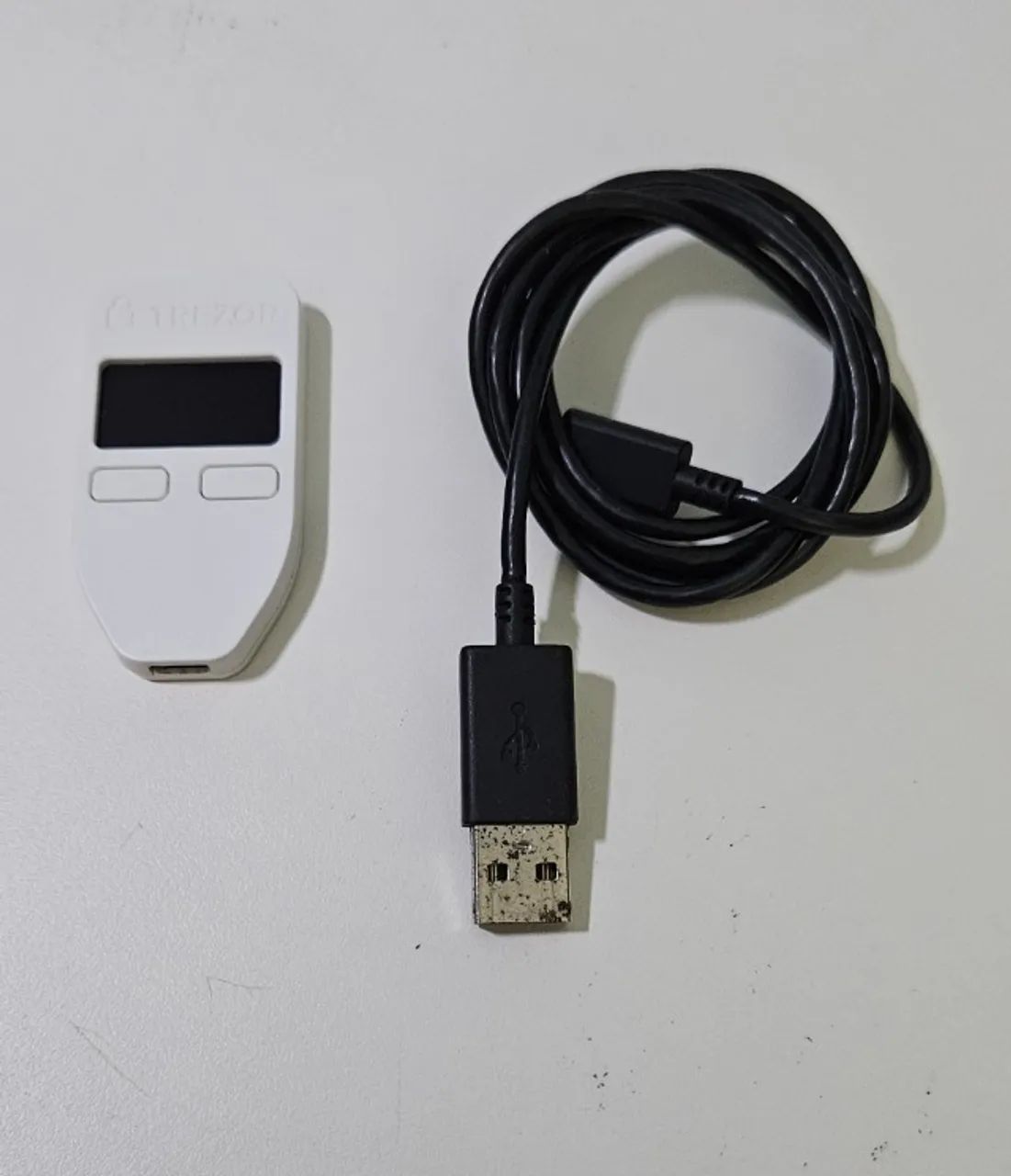 Trezor One - Carteira De Hardware Para Criptomoedas