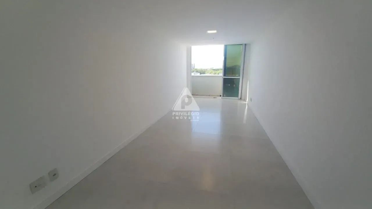 Sala Comercial Totalmente reformada com 36 m² - Foto 3