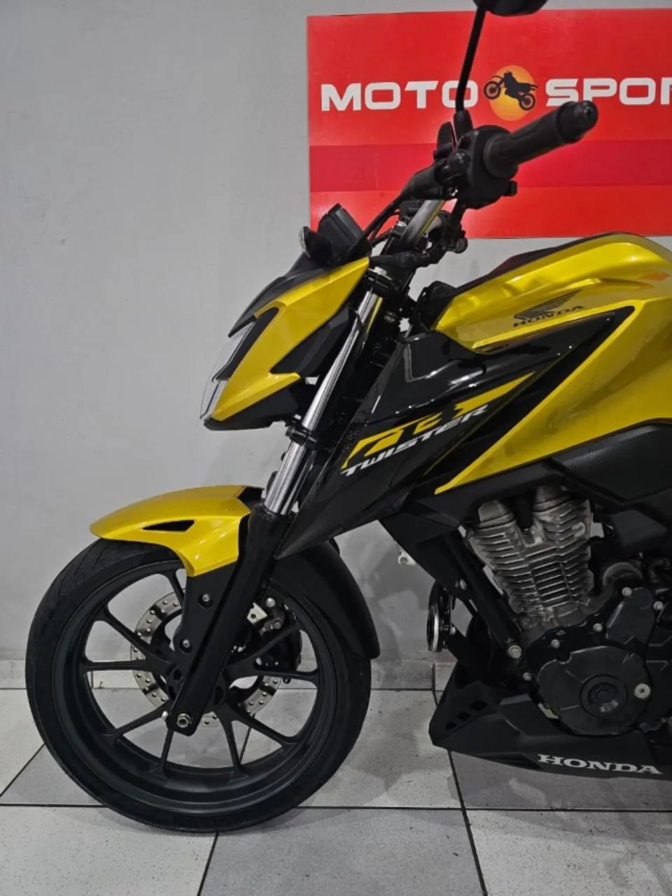 Cb 300F Twister Abs - Foto 4