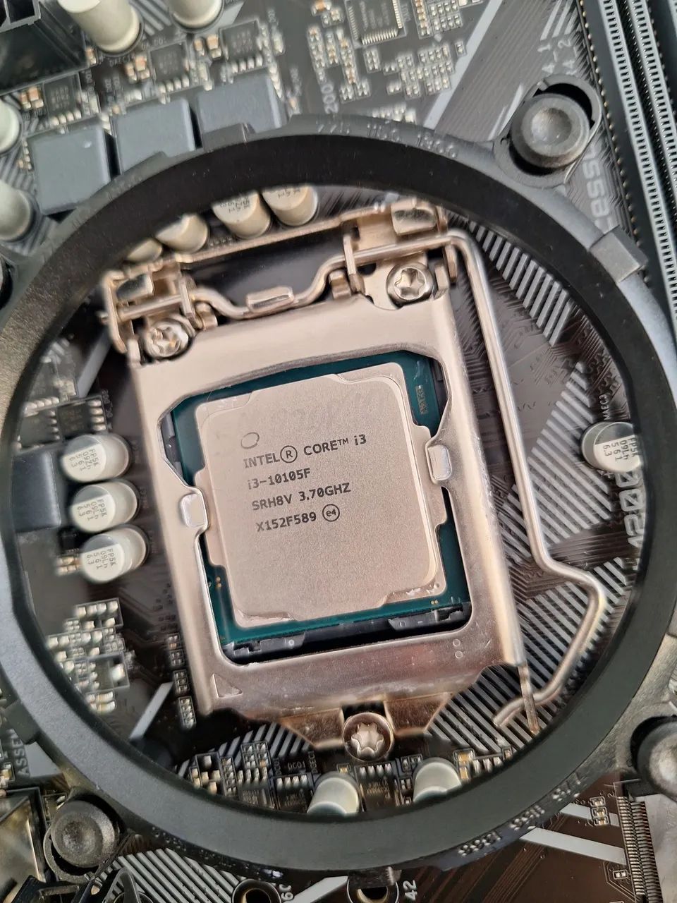 Kit i3 1105F, Gigabyte H410M