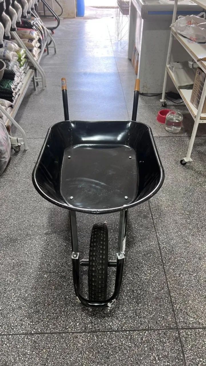Vendo carrinho de mão 150$ cada  - Foto 3