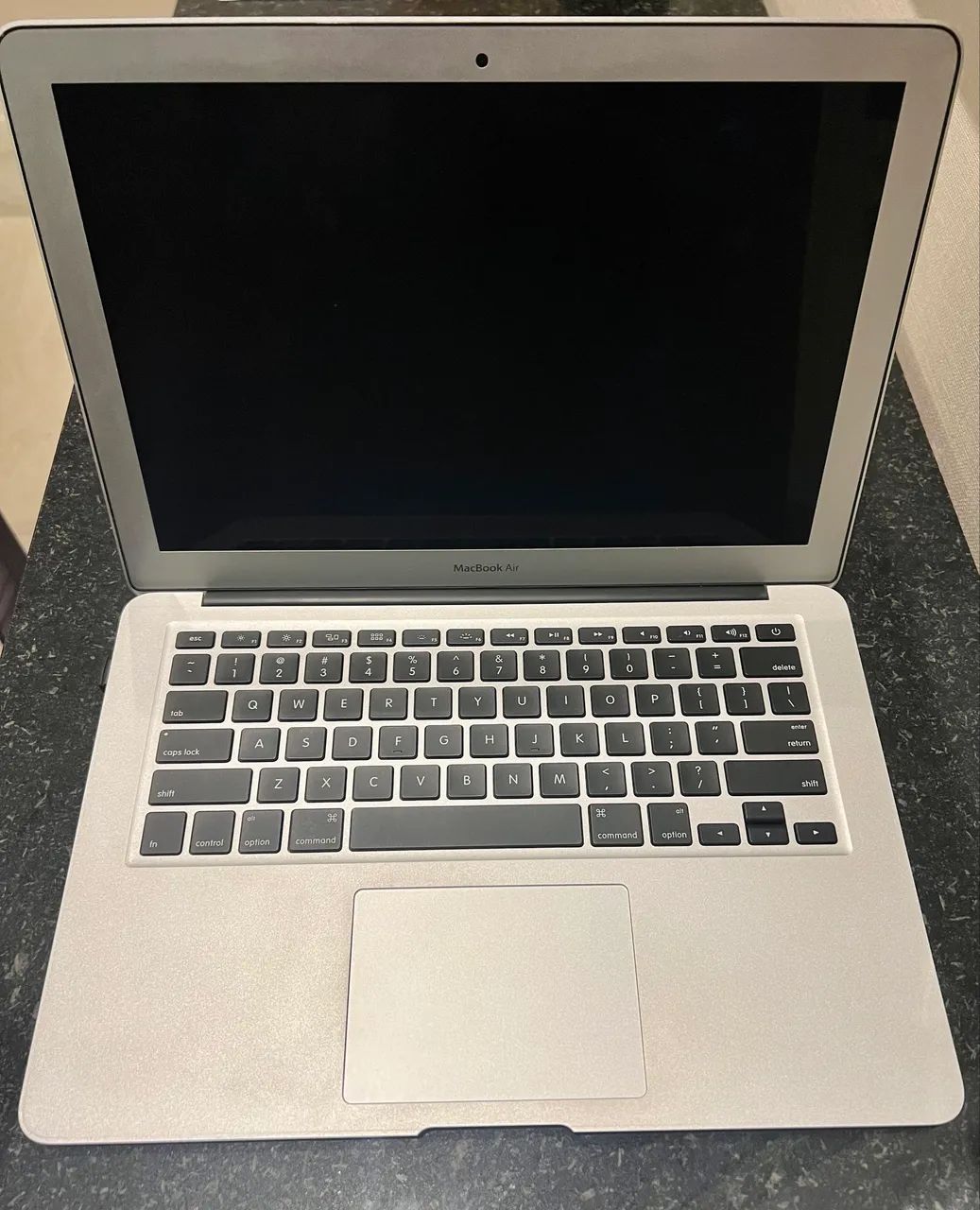 Apple MacBook Air A1466 13.3 2014 4gb 256gb