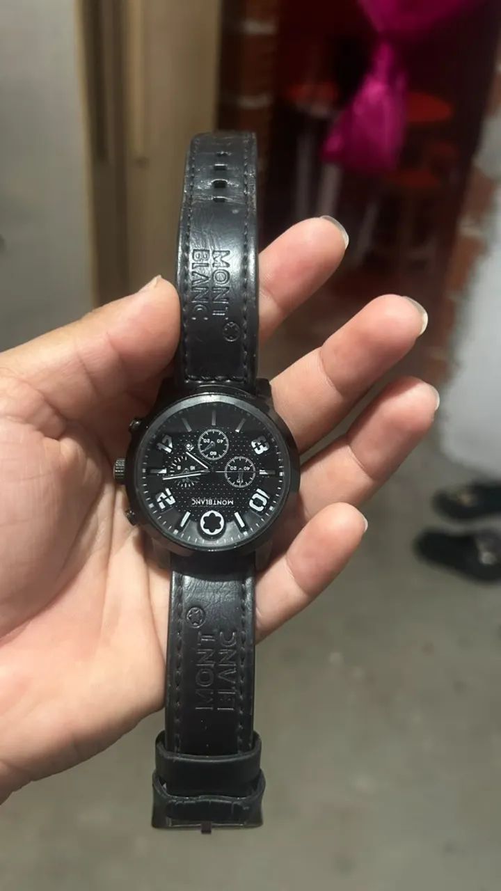 Vendo RELÓGIO MONTBLANC  