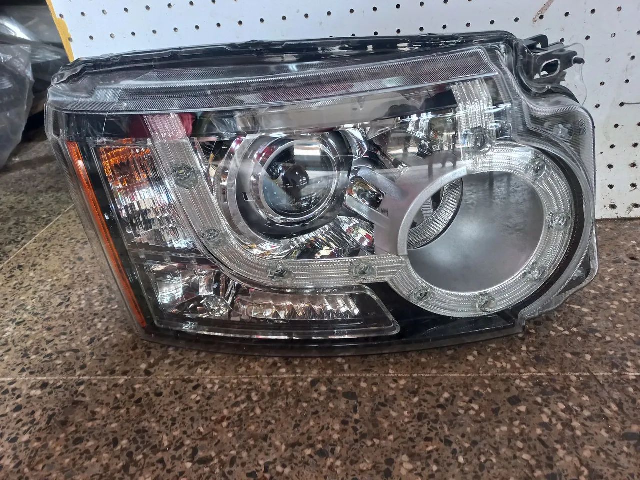FAROL DISCOVERY 4 ANO(2009/2013)