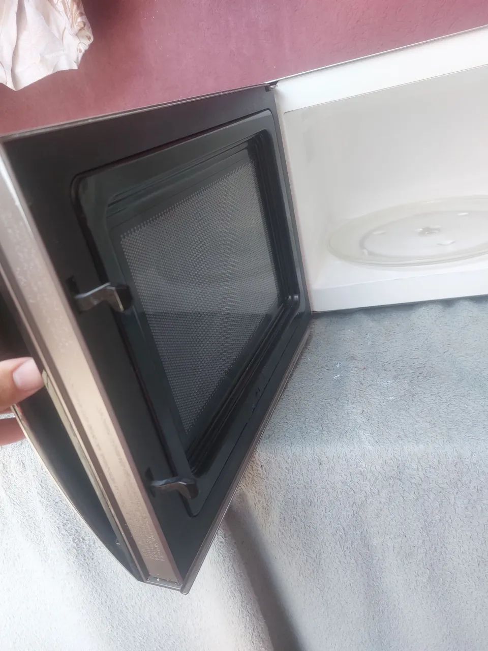 Vendo micro-ondas Panasonic 32 litros Panasonic funcionando perfeitamente  - Foto 3