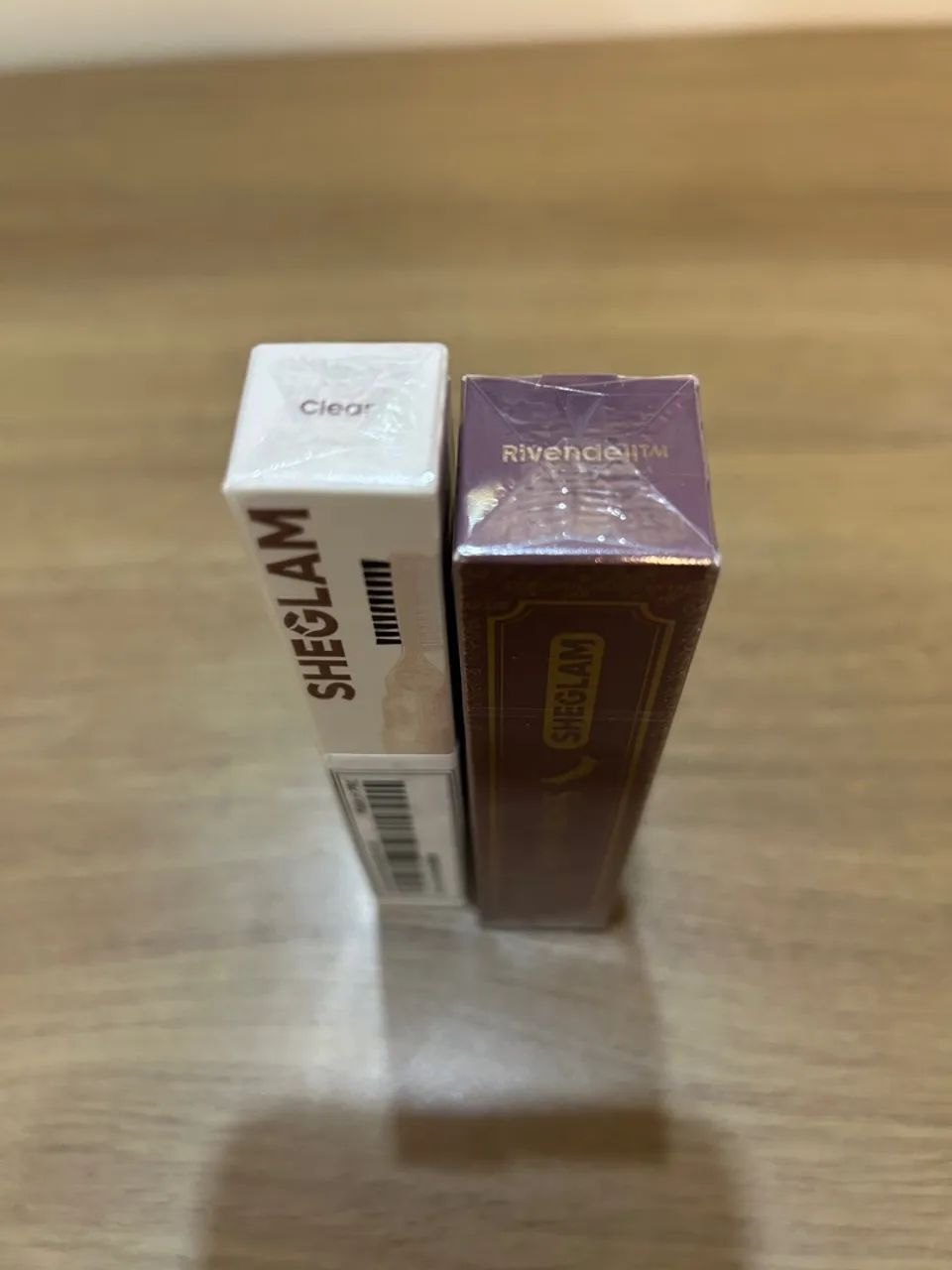 Kit SHEGLAM Kit SHEGLAM Gloss O Senhor dos Aneis + Gel Sobrancelha - Foto 2